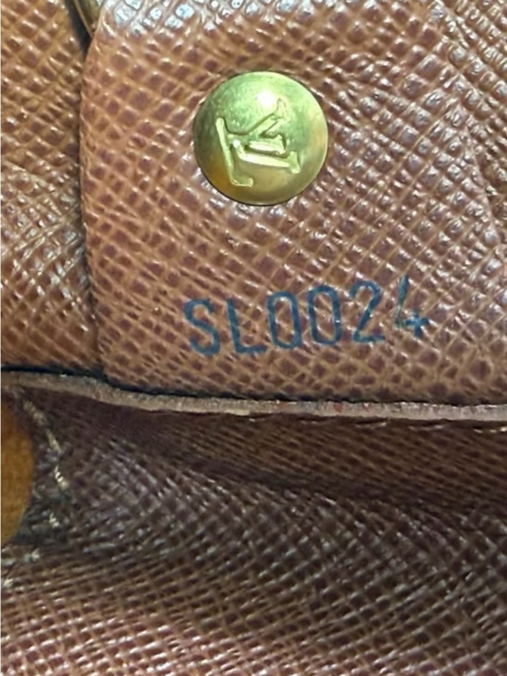 Louis Vuitton Brown Monogram Crossbody Bag with Gold Hardware - Picture 9 of 9